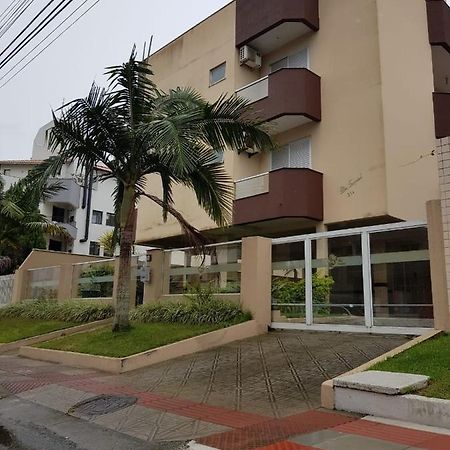 Apartamento Praia Dos Ingleses Флорианополис Экстерьер фото